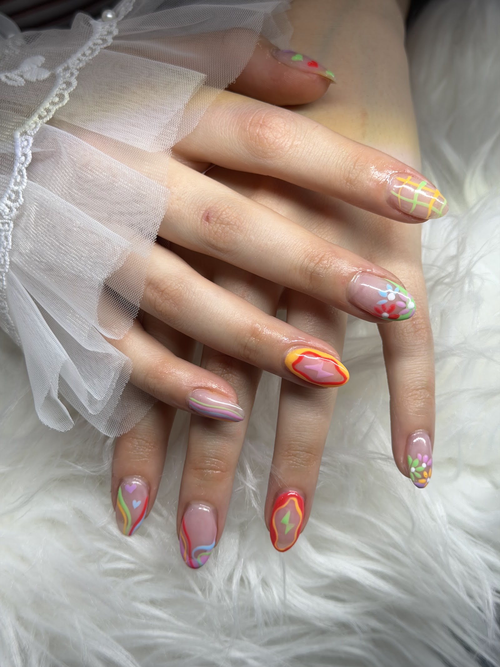 Bella Nails & Lash nail photo 3