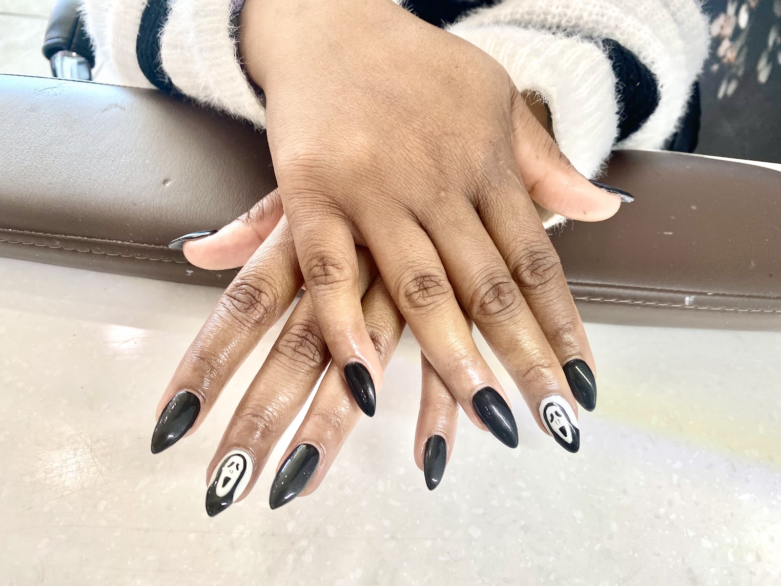 Bella Nails & Lash nail photo 4